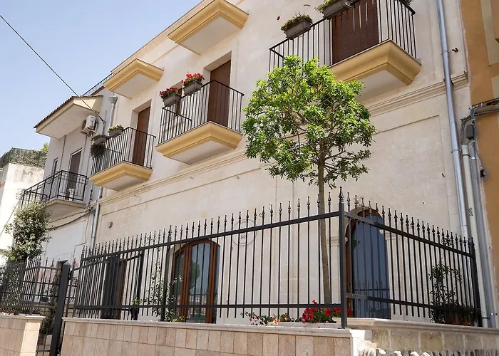 Monte Castello 3* Villa Castelli