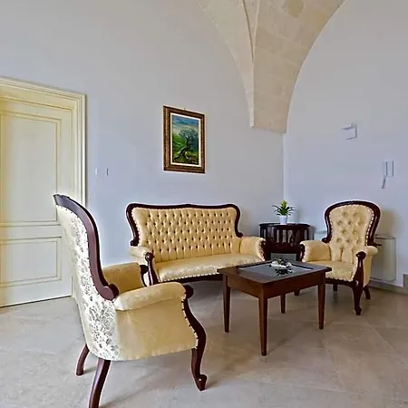Monte Castello 3* Villa Castelli