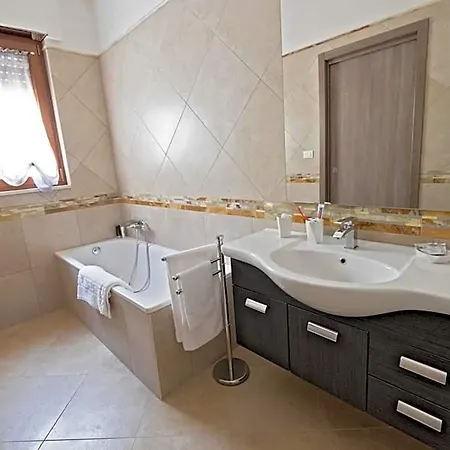 Monte Castello 3*